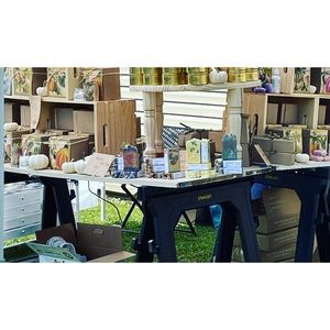 Meet your Posher, Janet